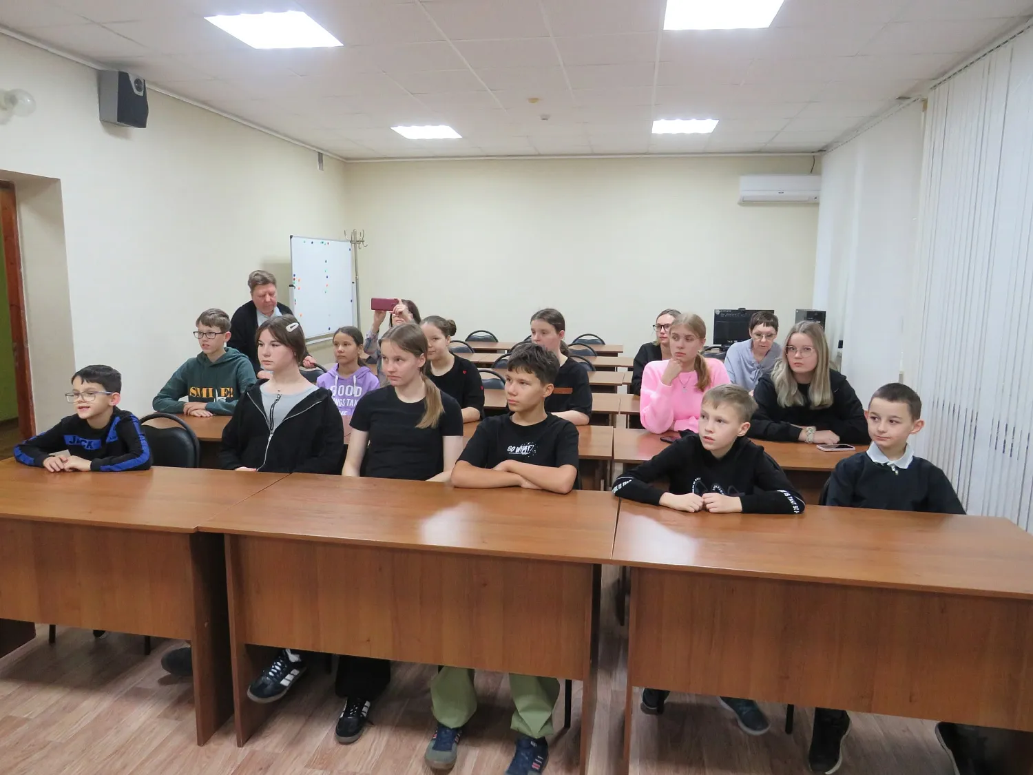 Наставническая деятельность МВС Белгородской области: встреча с юными натуралистами в региональном эколого-биологическом центре